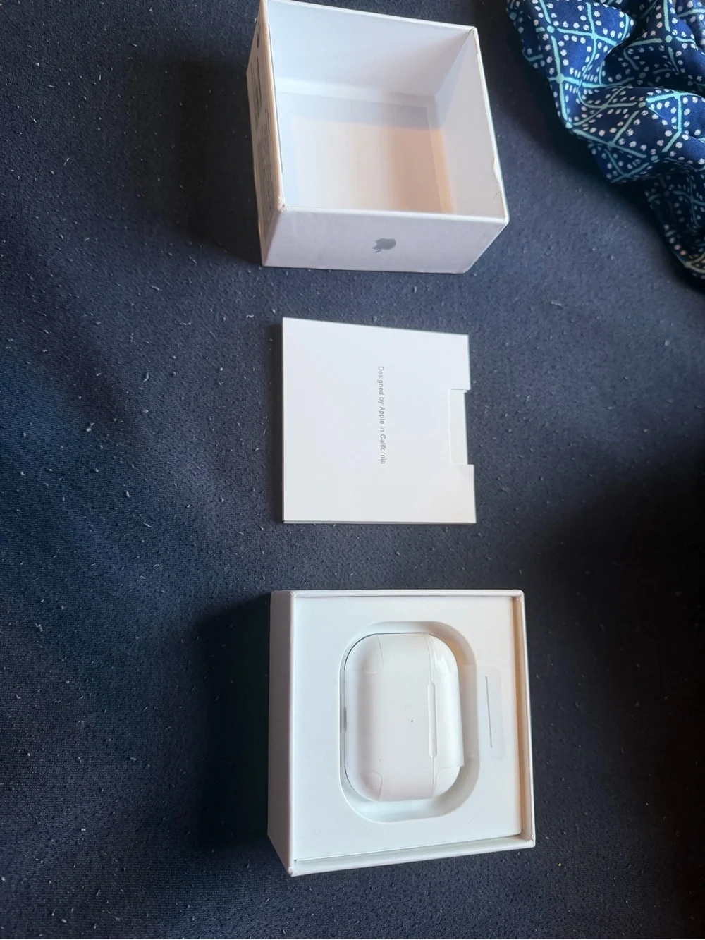 Apple White Wireless airpod pro 2nd gen with Charging Case Usb-c